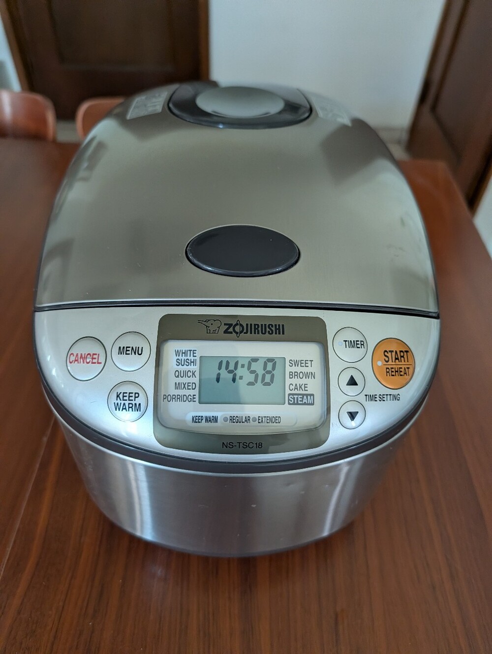 Zojirushi NS-TSC18 Micom Rice Cooker 8 Programs Pre Owned Works
